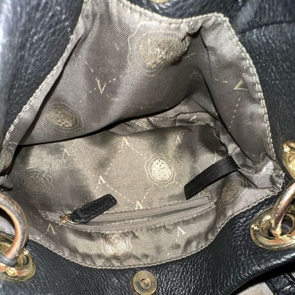 VINCE CAMUTO Black Soft Pebble Leather Crossbody Bag EUC - Picture 4 of 14